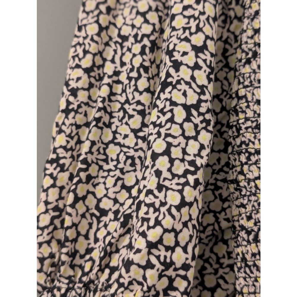 Women's H&M Floral Smocked Crop Top in Black, yellow, and White, Size S - Picture 2 of 9
